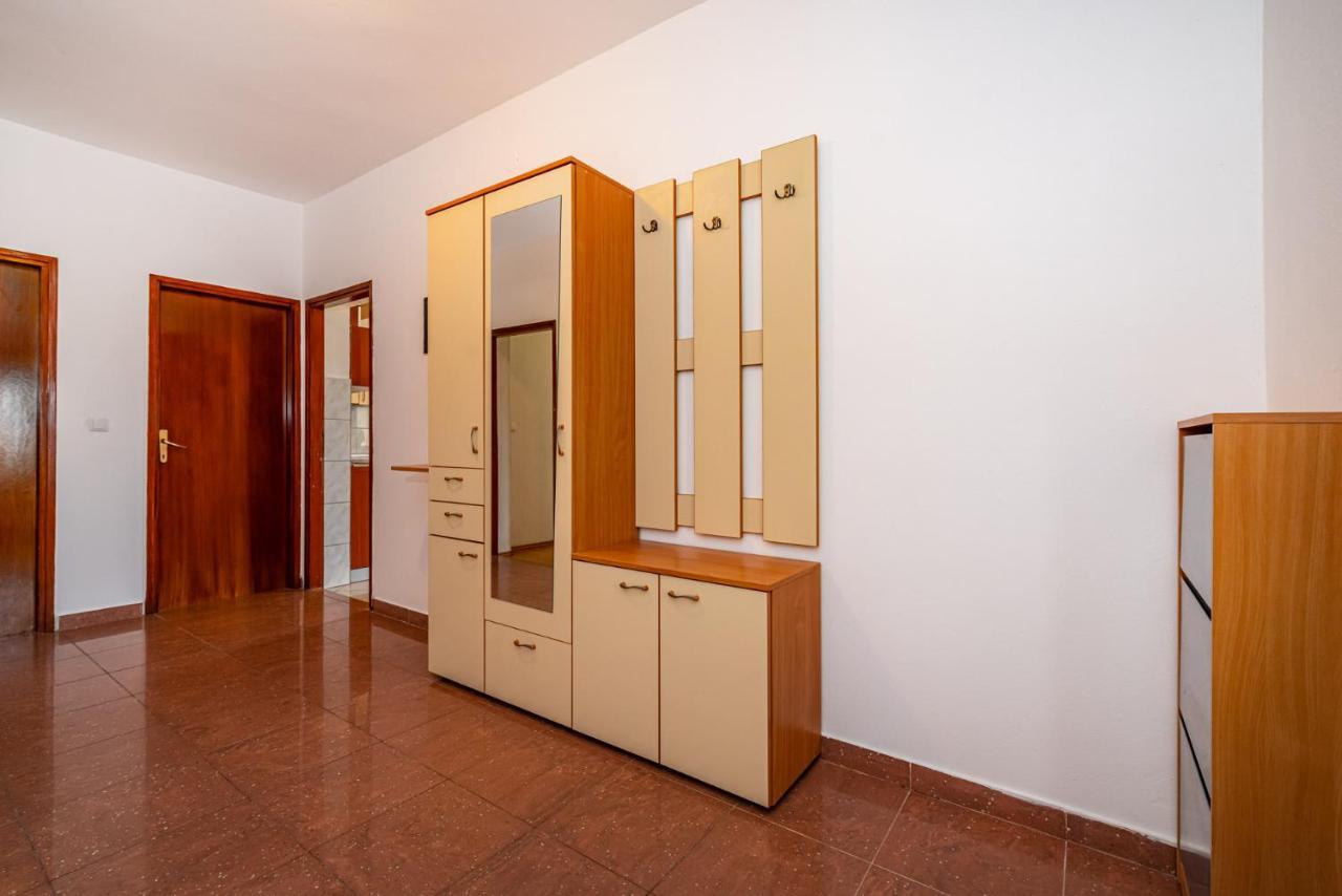 Apartment Marija Novigrad  Екстериор снимка